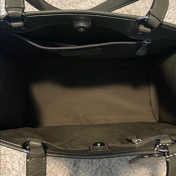 Coach tote purse - Picture 3 of 5